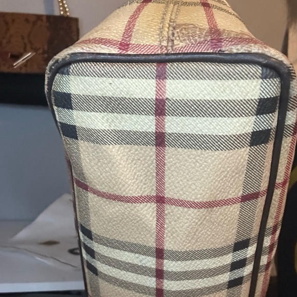 Burberry EUC Coated Nova Check Medium Tote w/COA - Picture 6 of 15